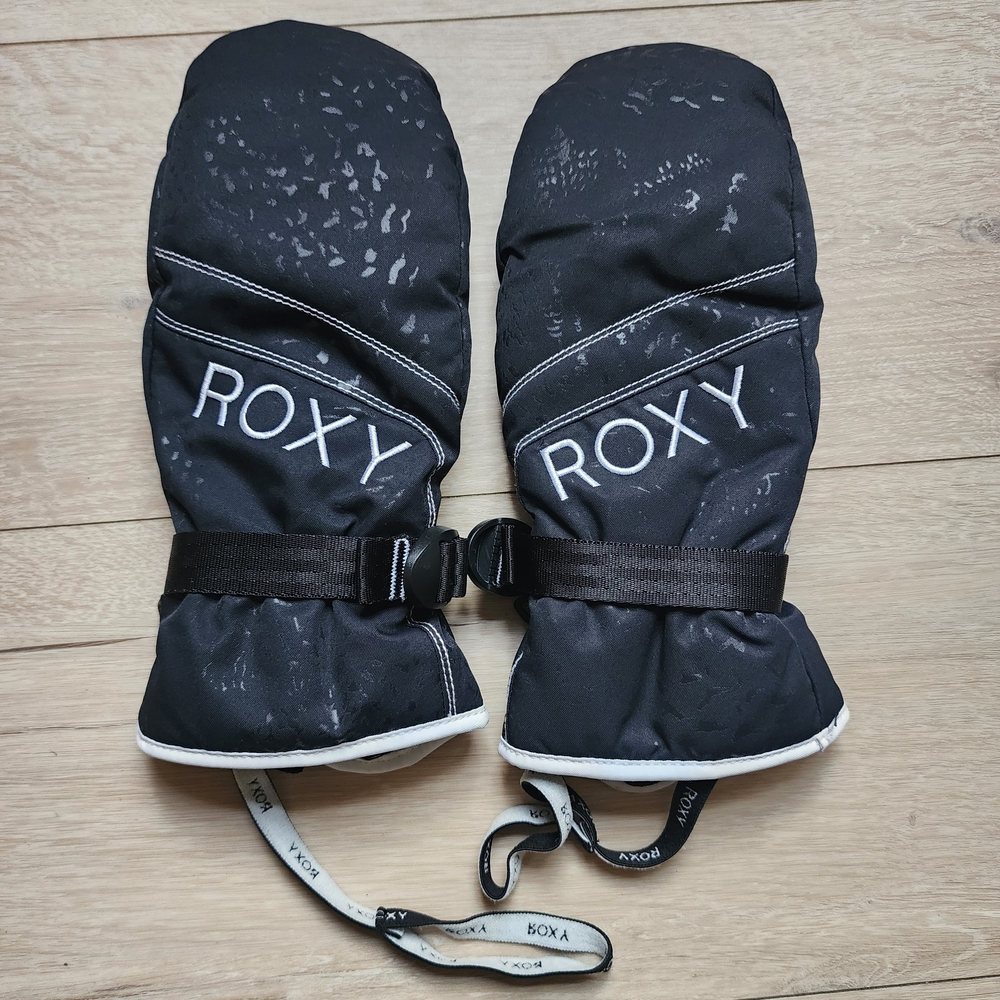 Roxy Black Mittens Size Medium